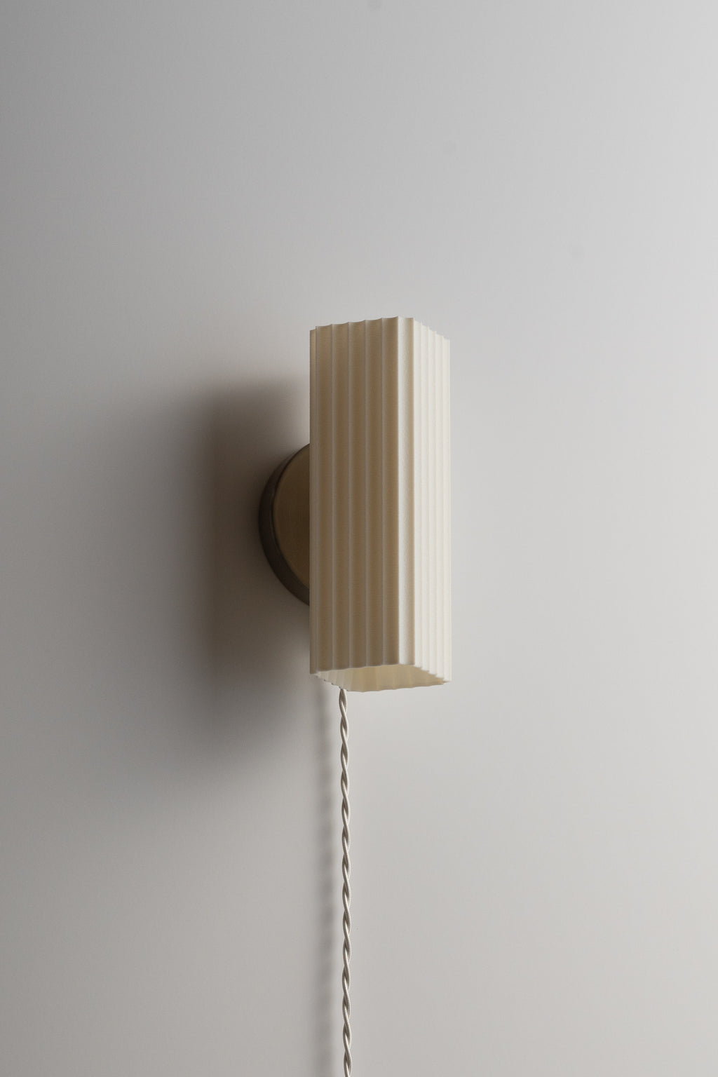 SQ Sconce Wired Plug-in