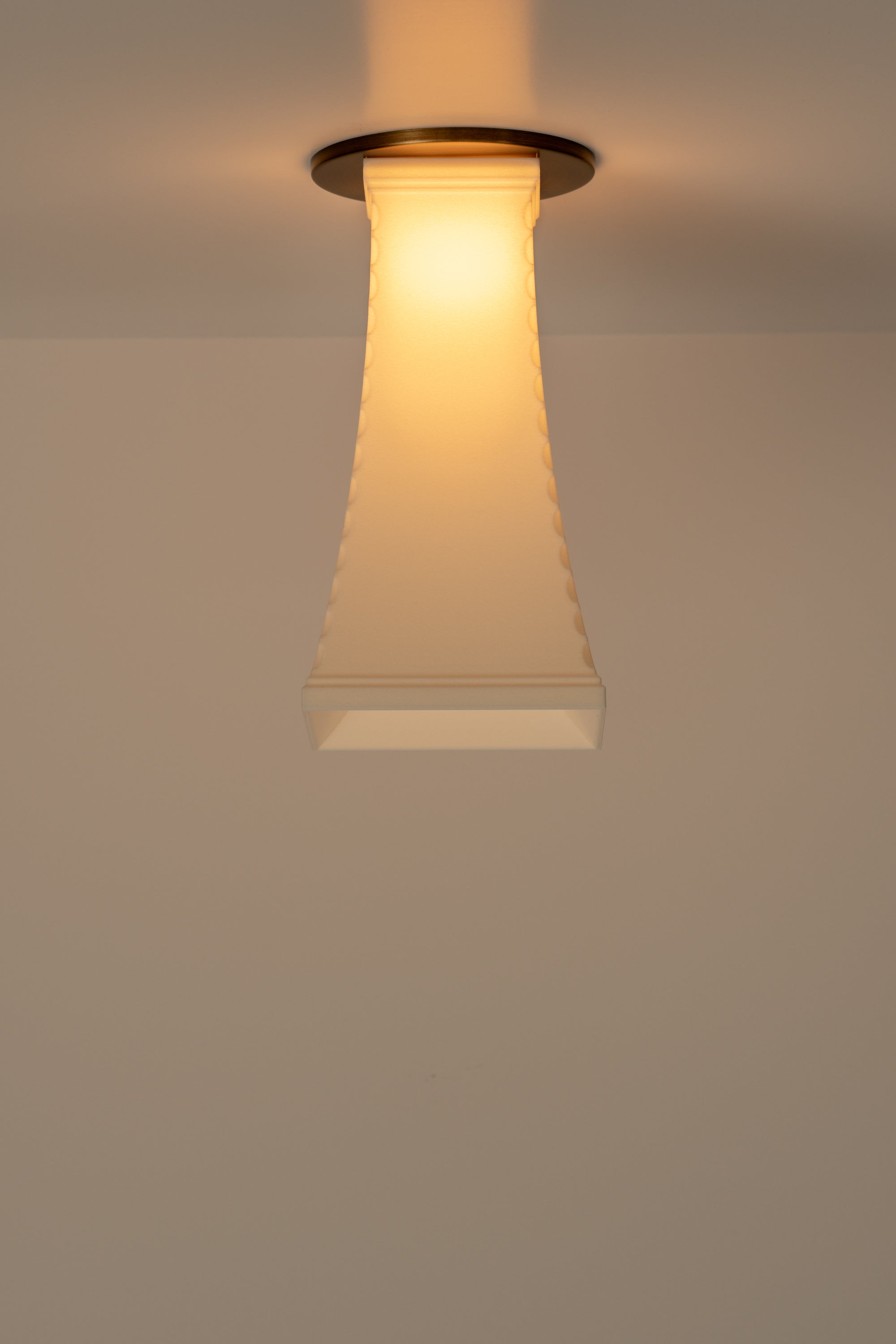 ESCA 01 Flush Mount