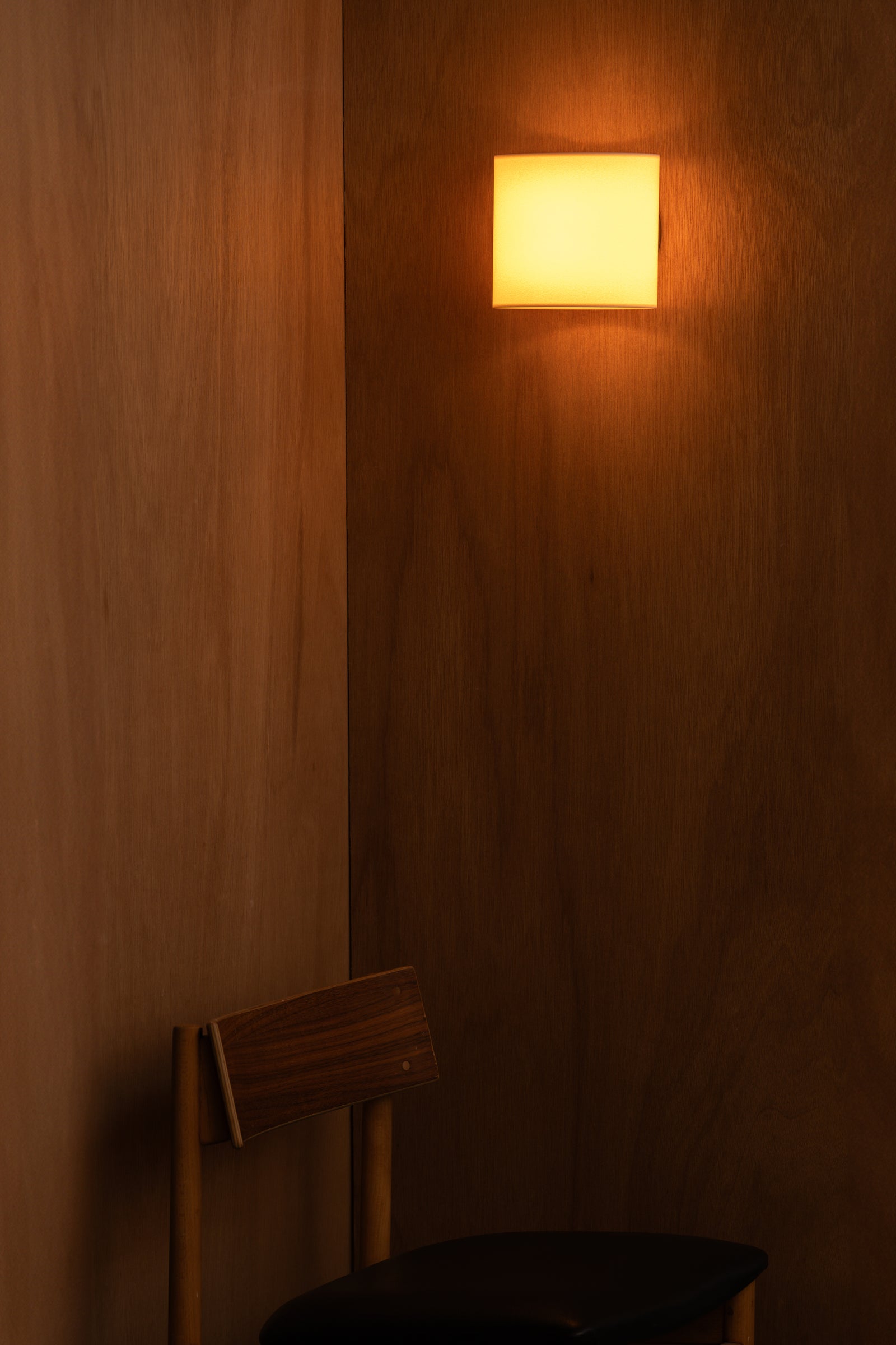 OV 01 Sconce