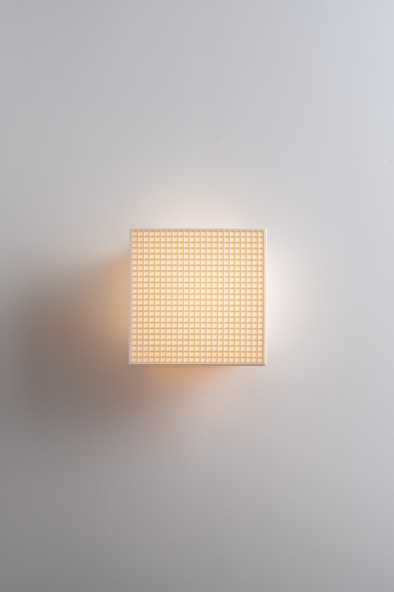 GRID 01 Sconce
