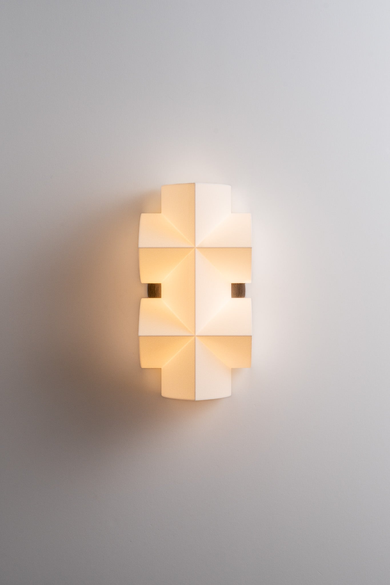 NAALA 02+ Sconce