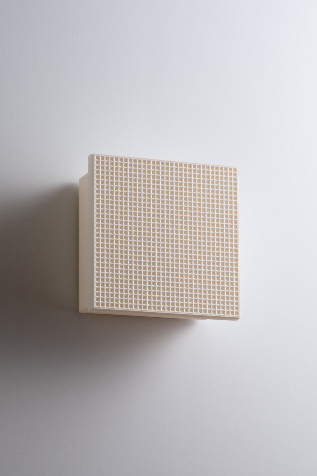 GRID 01+ Sconce