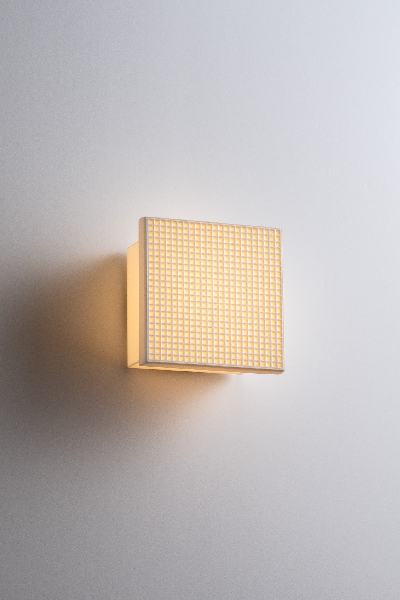 GRID 01 Sconce