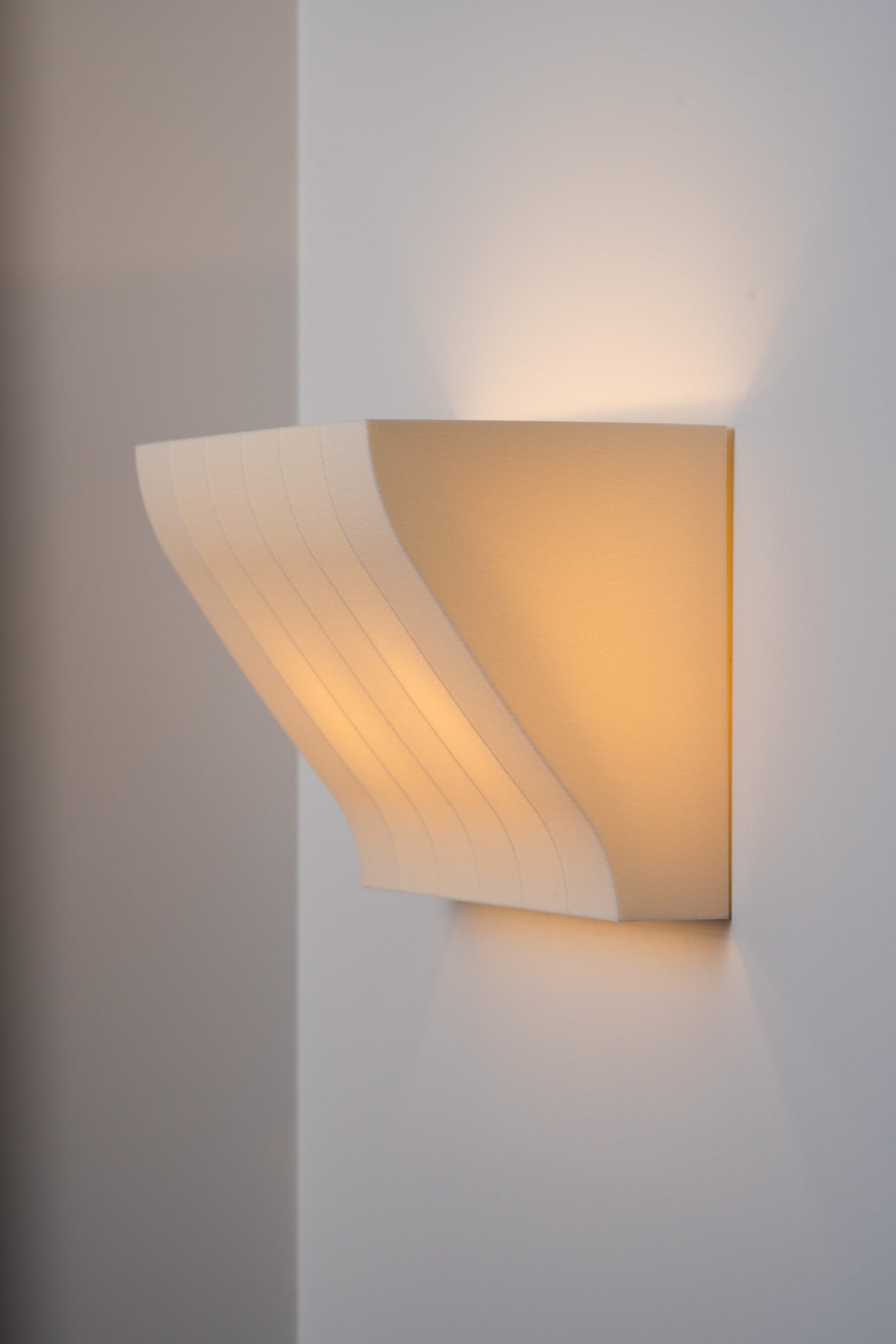 SERRA 02 Sconce