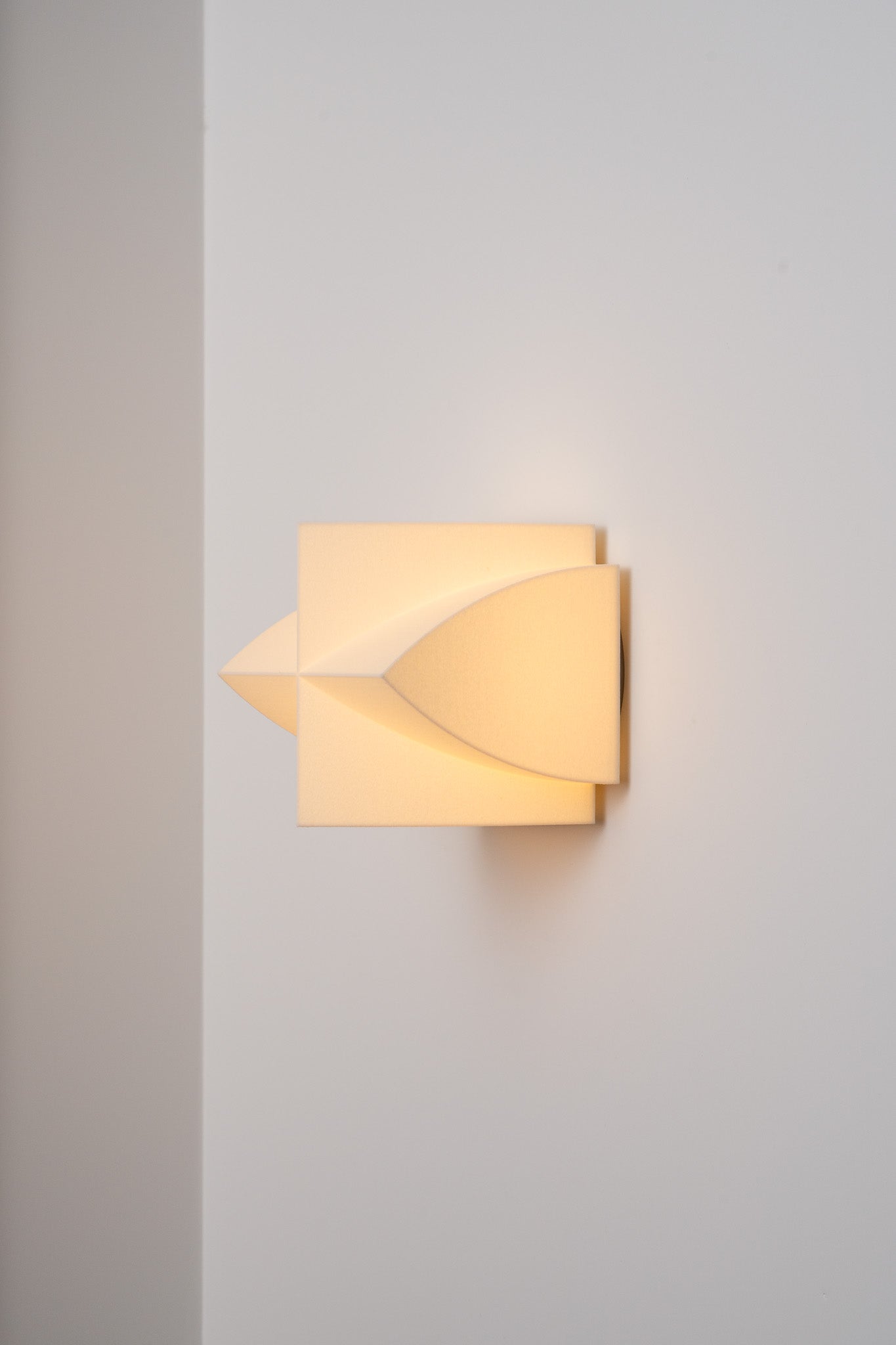 NAALA 01+ Sconce