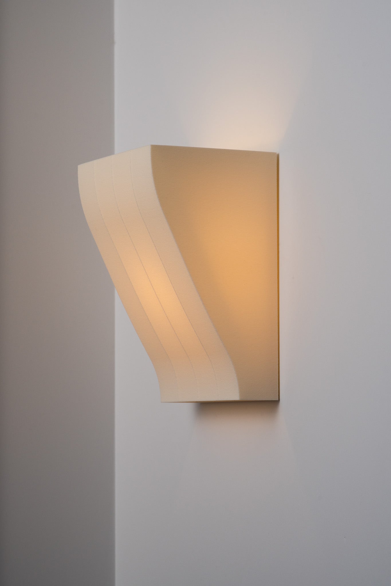 SERRA 01 Sconce