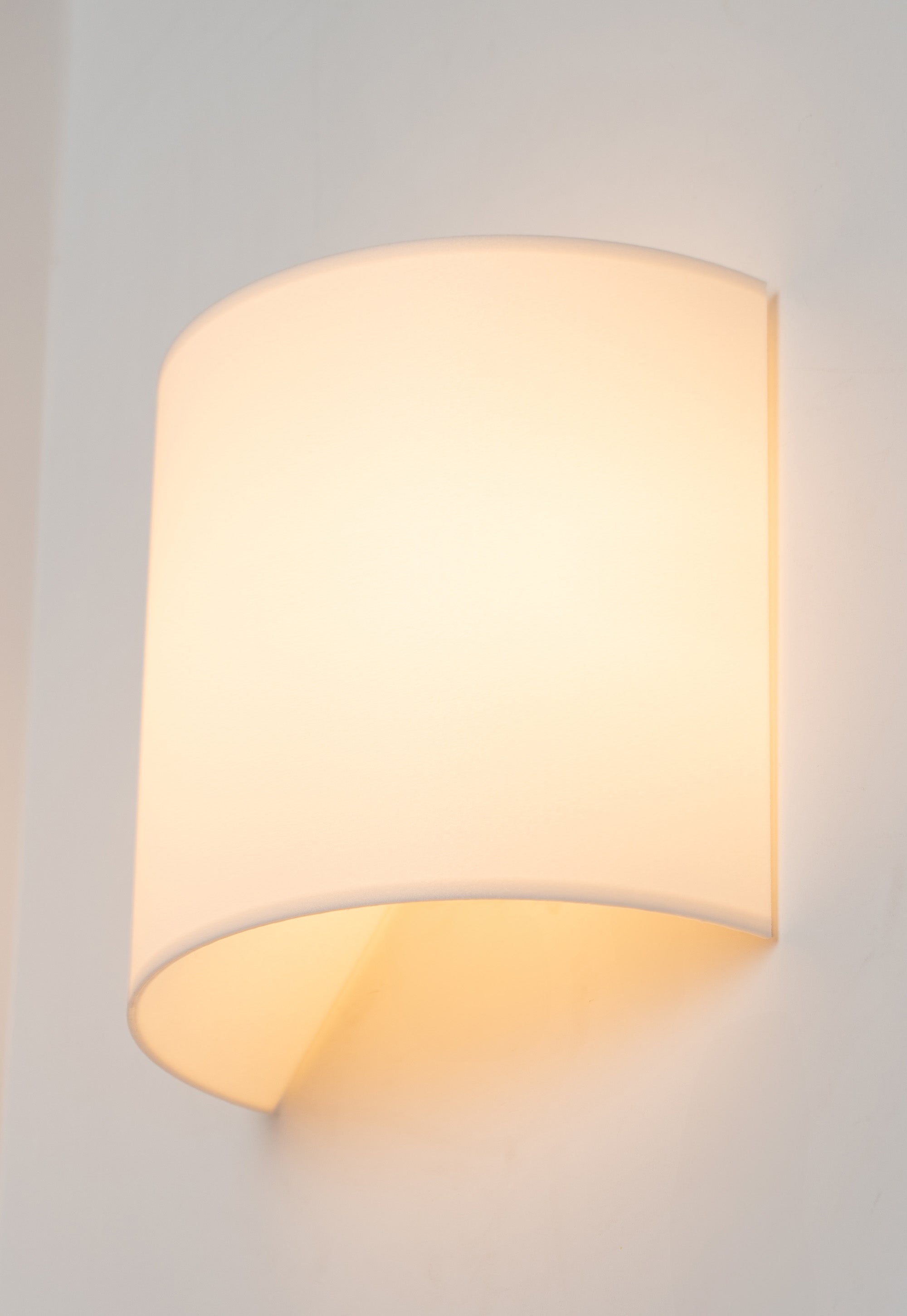 HCY+ Sconce