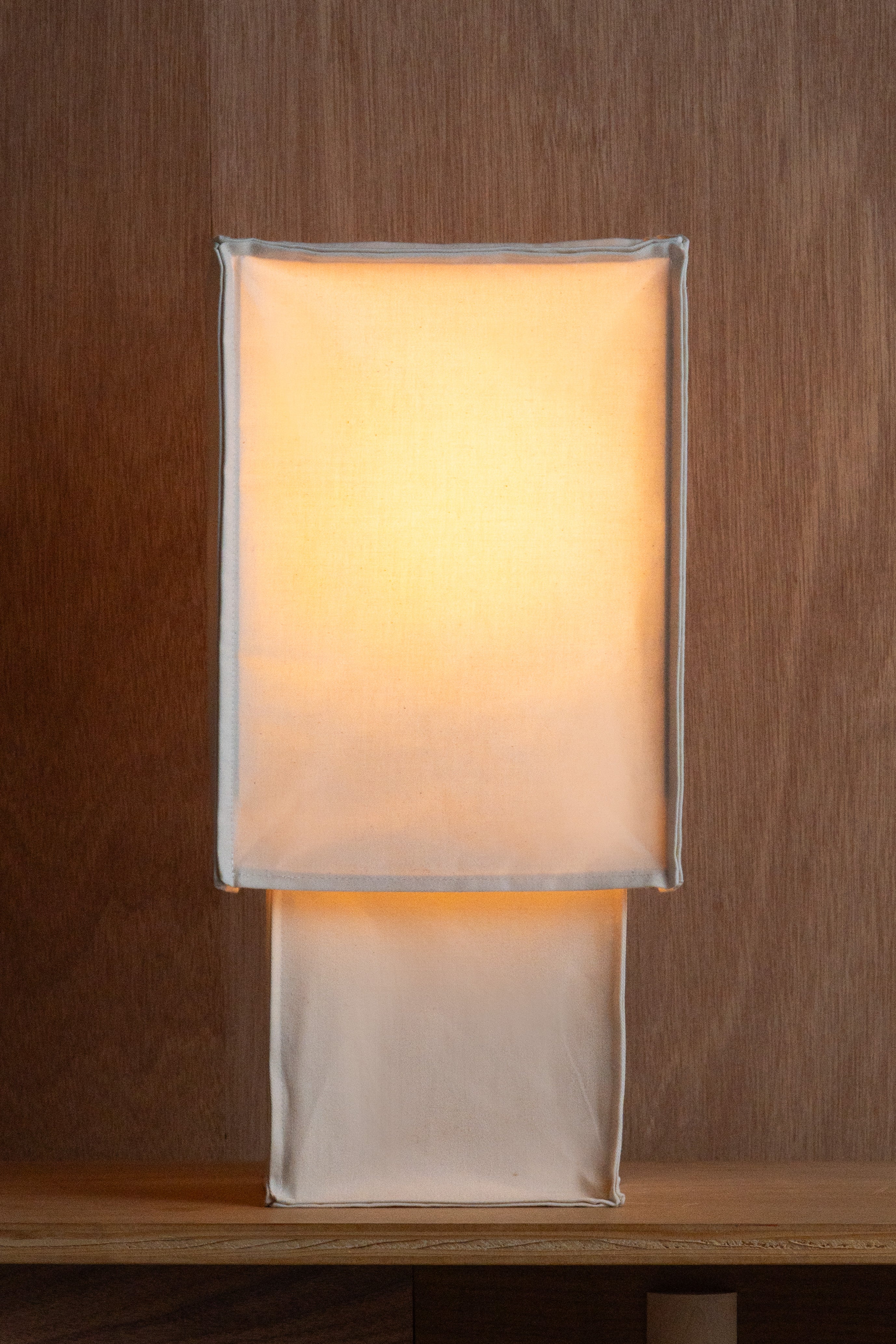 Noa Table Lamp