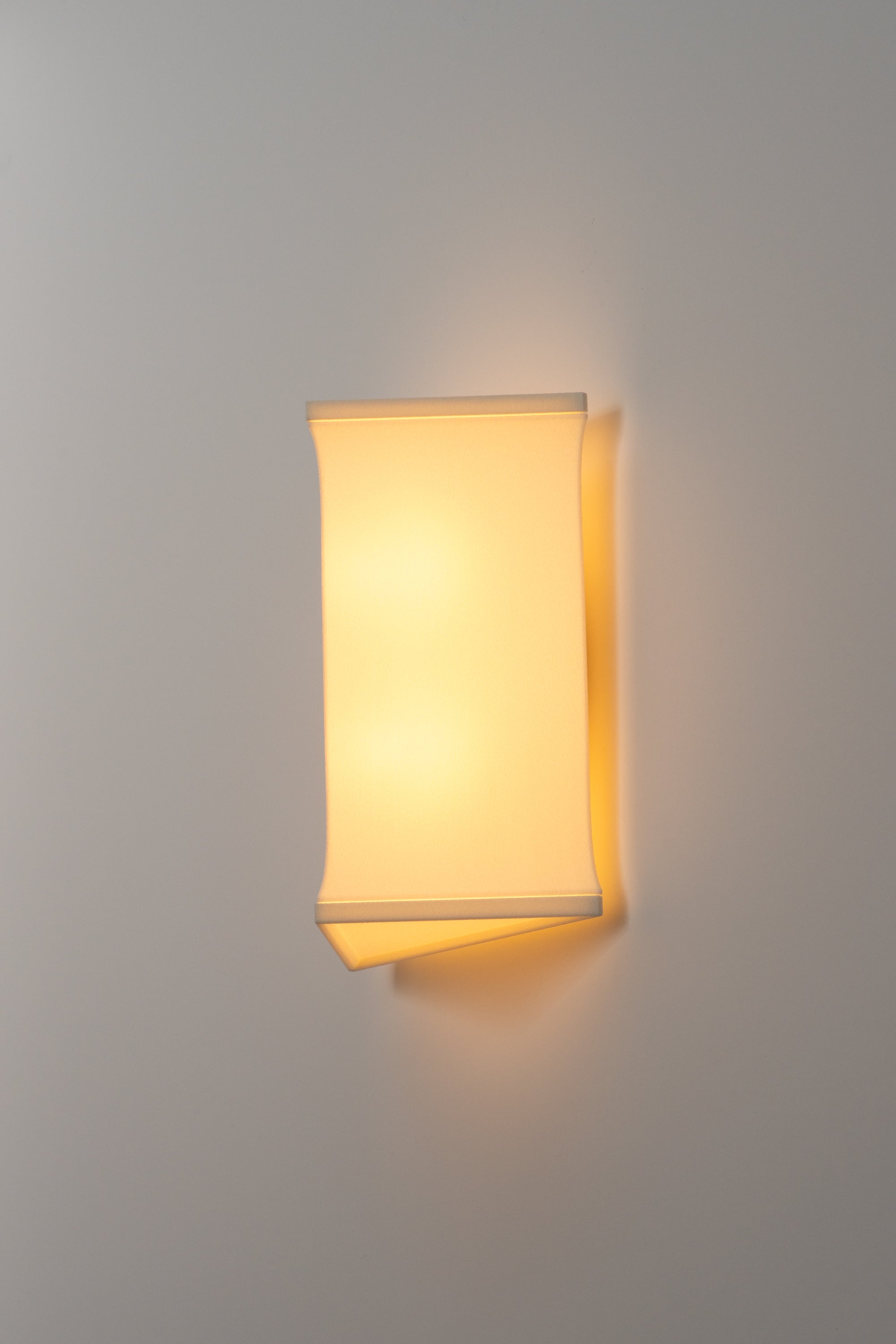 LYRIA III Sconce