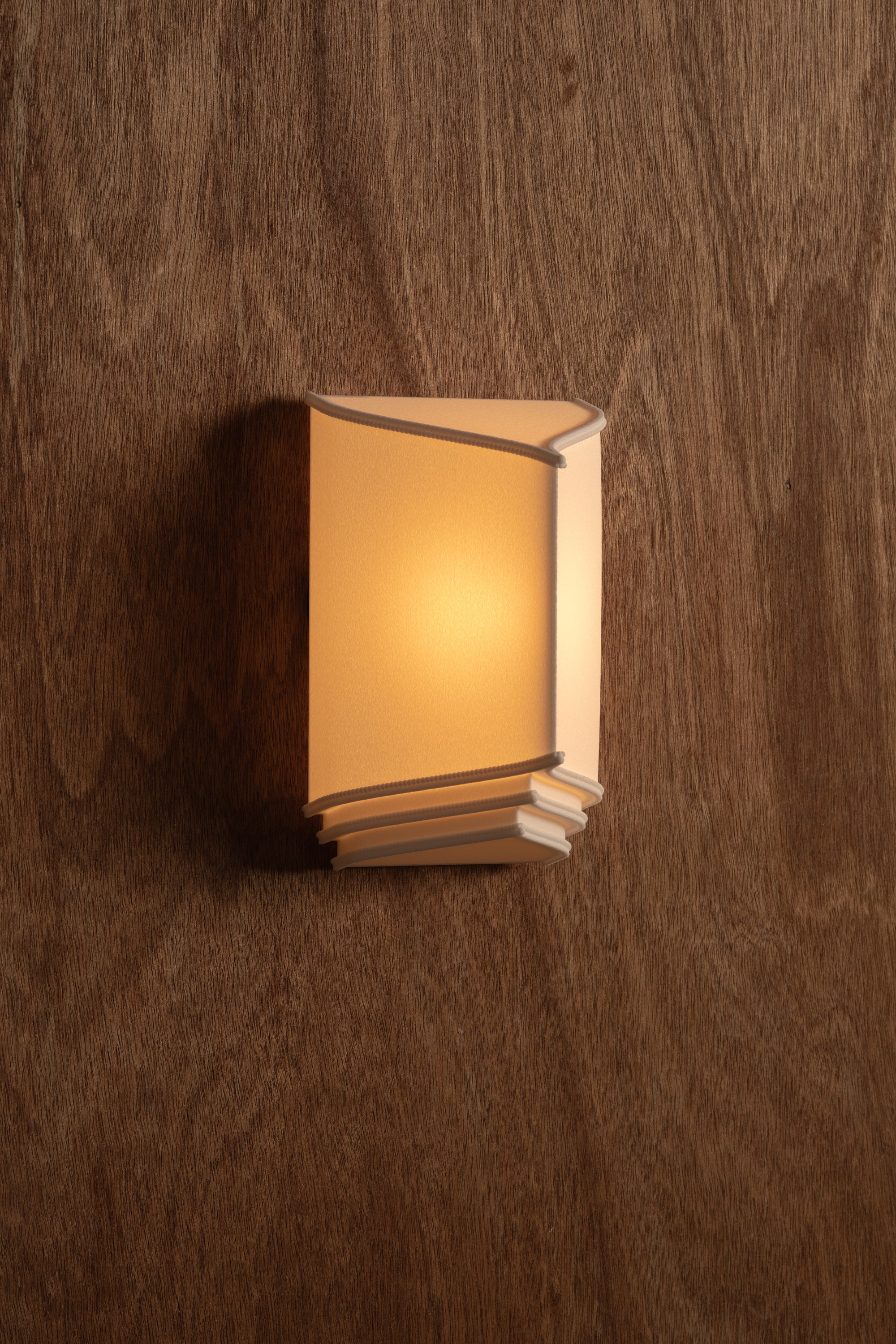 BORRO I Sconce – HUMANHOME
