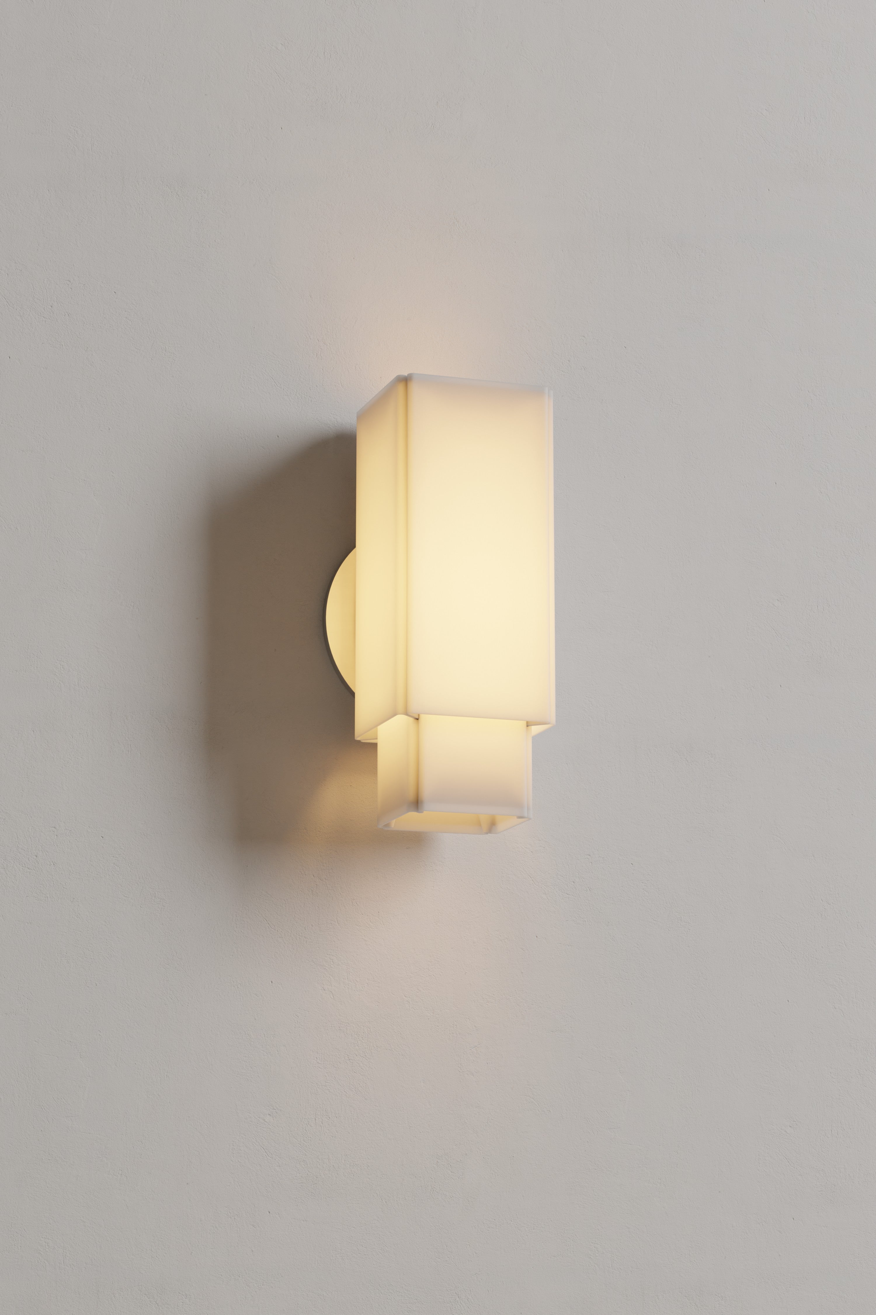 LOIRA 02 Sconce