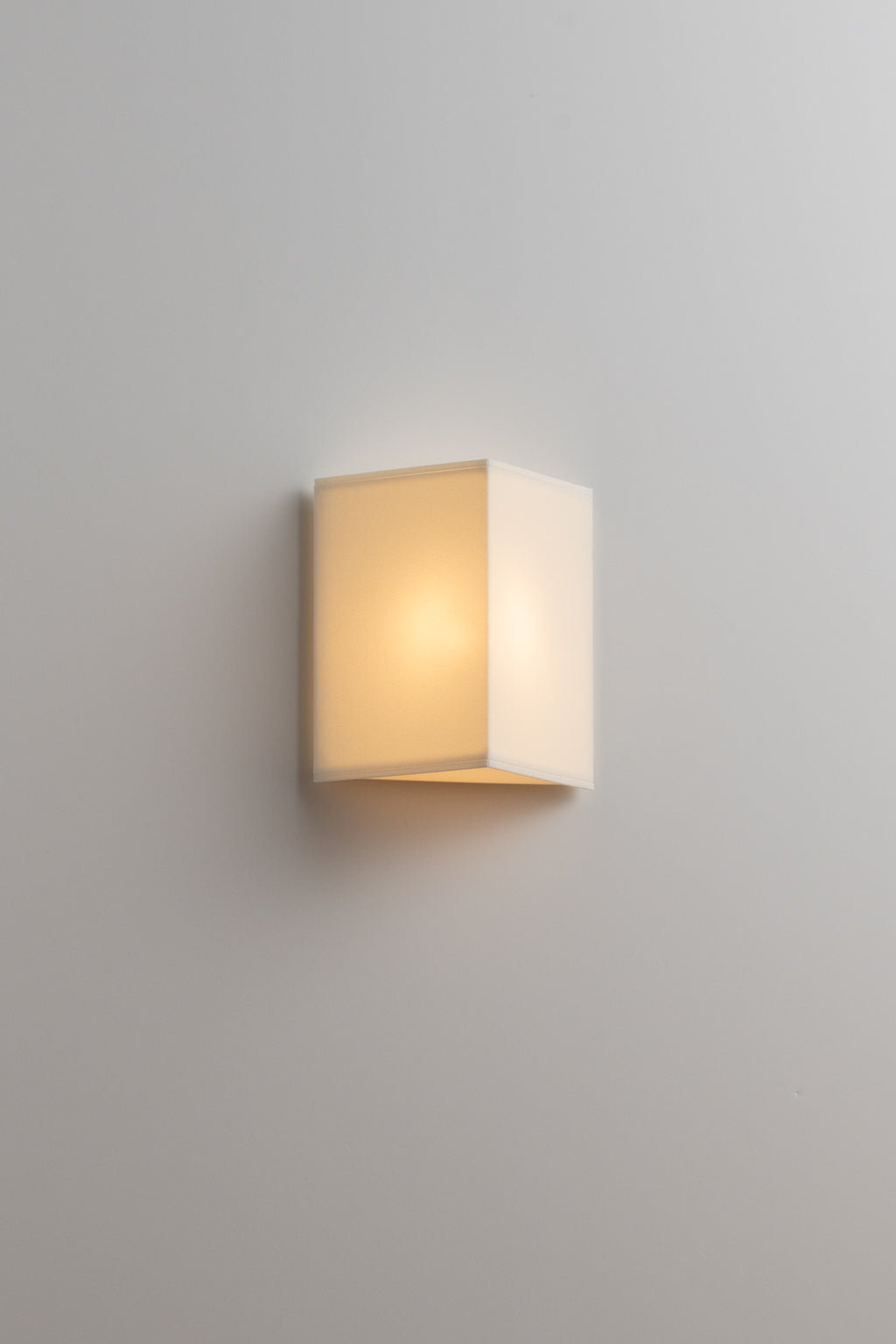 LAHM 03 Sconce