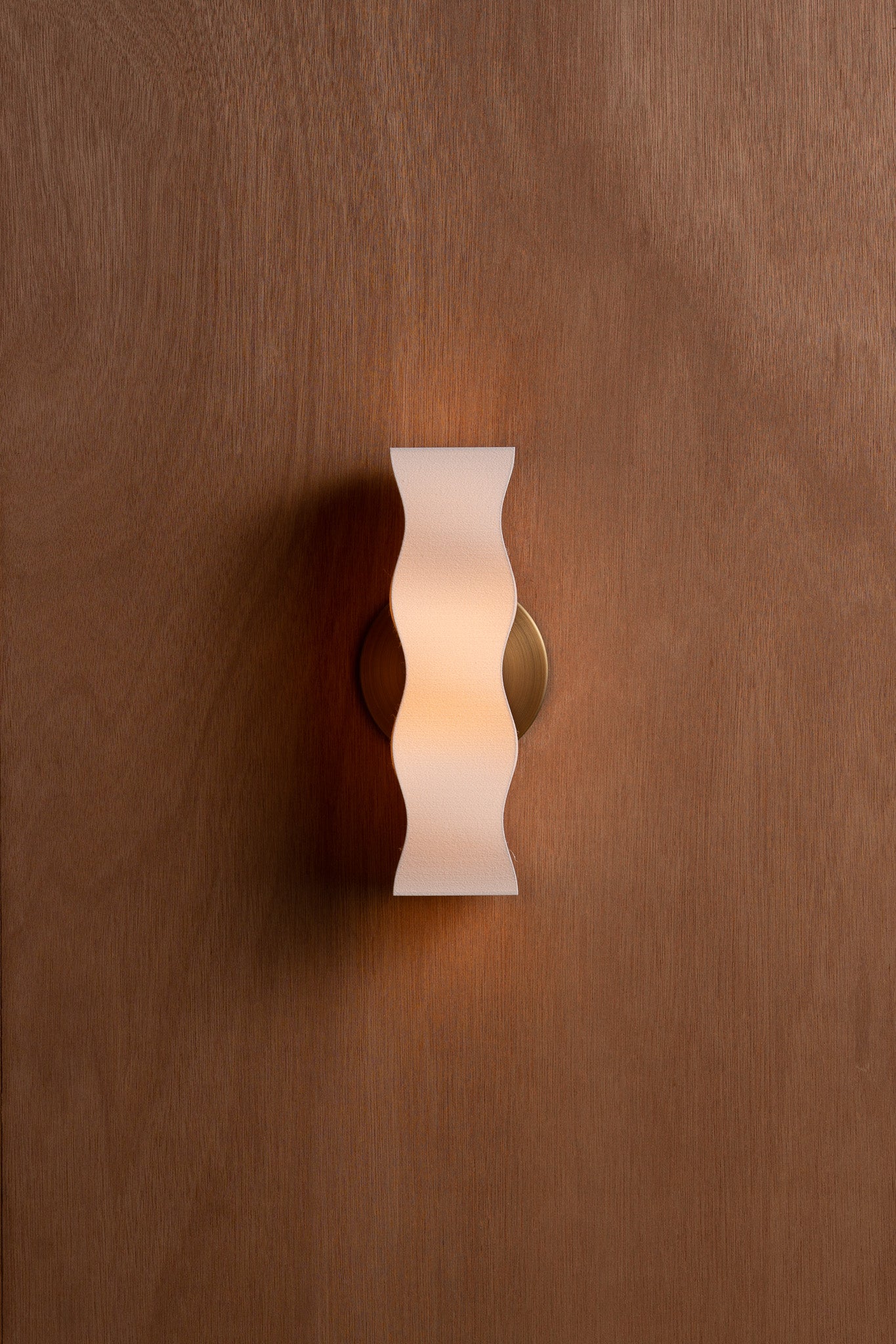 Totem Sconce - HUMANHOME