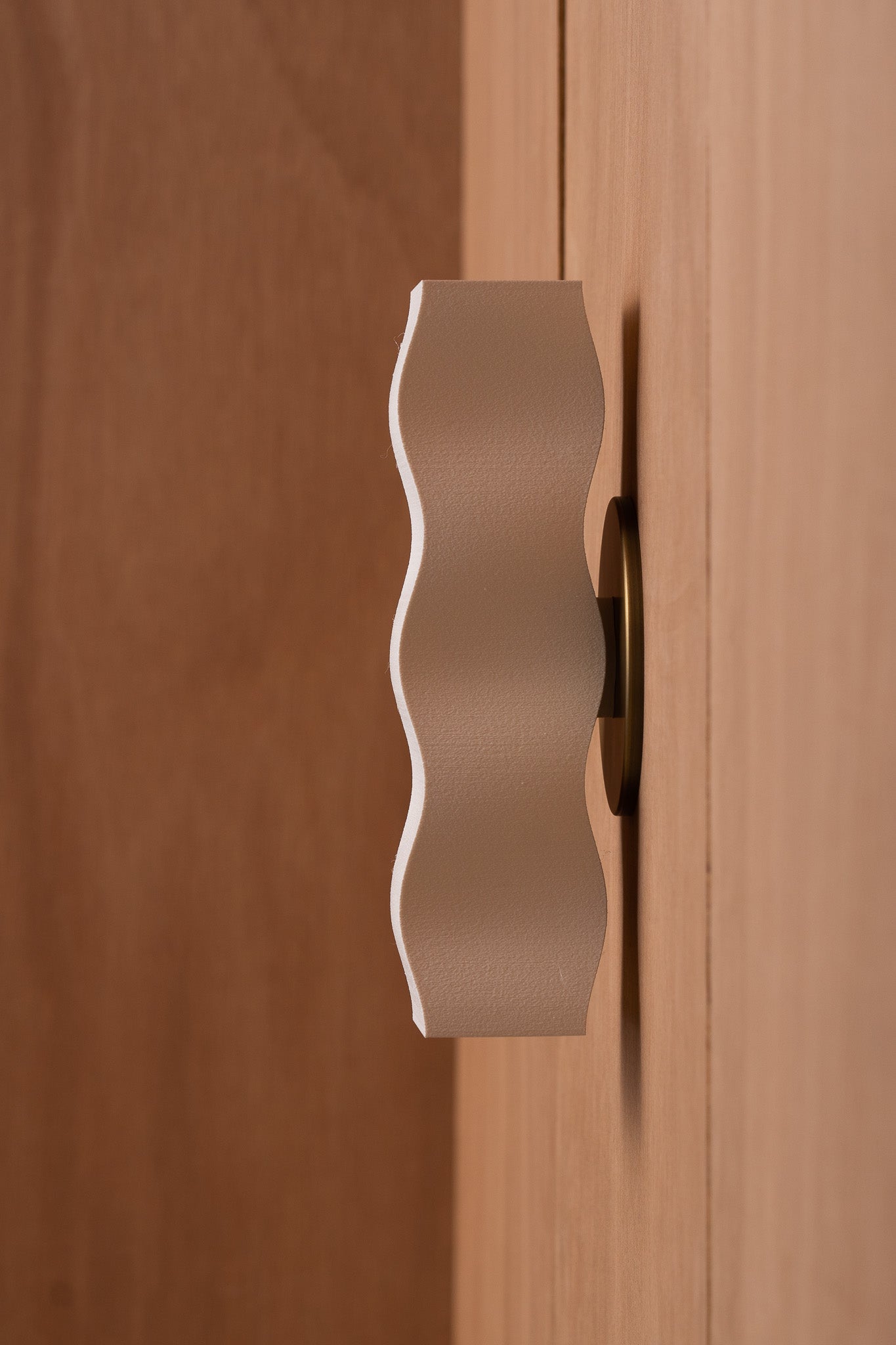 Totem Sconce - HUMANHOME