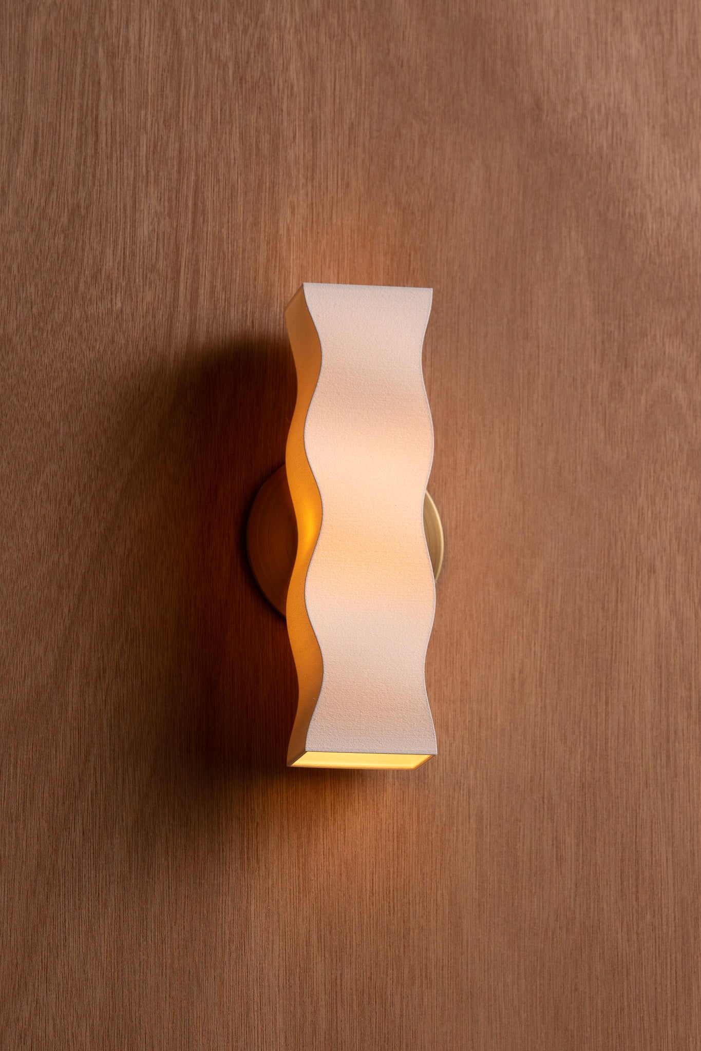 Totem Sconce - HUMANHOME